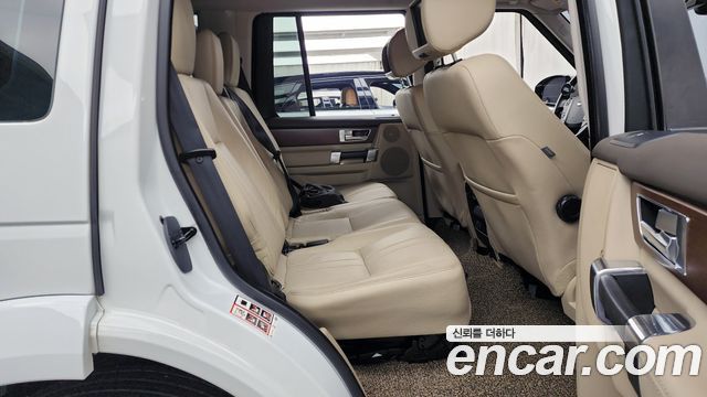 Land Rover Discovery 3.0 SDV6 HSE