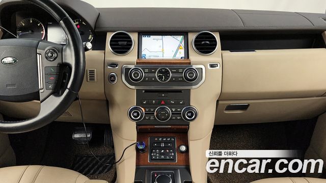 Land Rover Discovery 3.0 SDV6 HSE