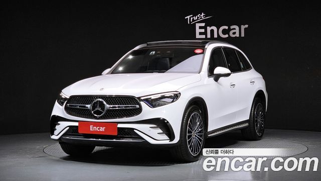 Mercedes-Benz GLC-Class GLC300 4MATIC AMG Line