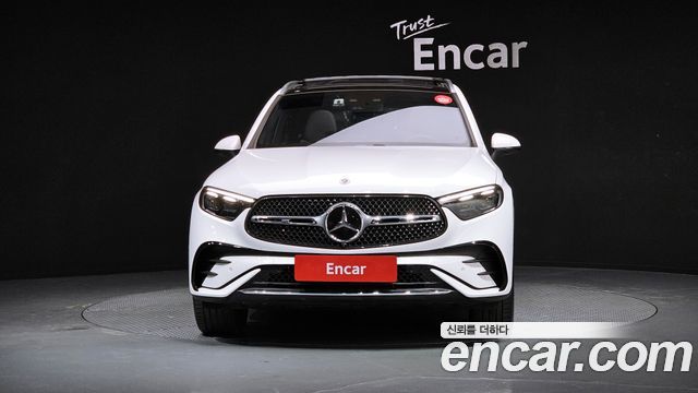 Mercedes-Benz GLC-Class GLC300 4MATIC AMG Line