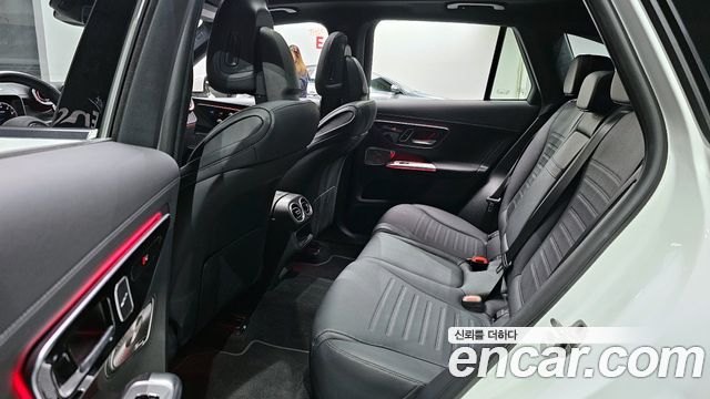 Mercedes-Benz GLC-Class GLC300 4MATIC AMG Line