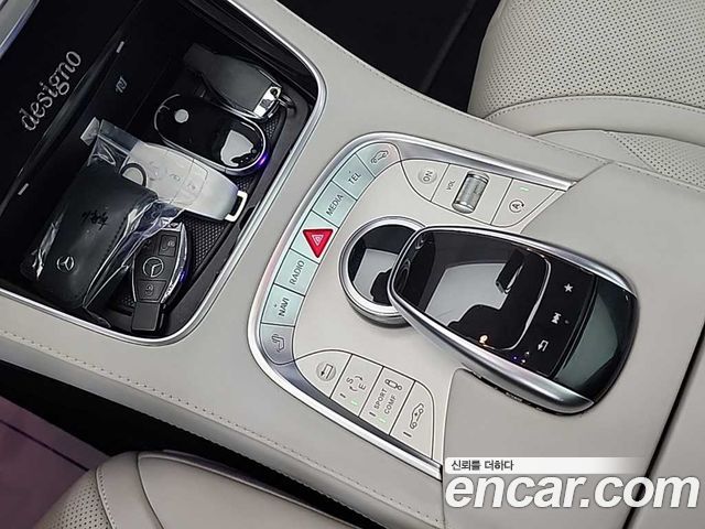 Mercedes-Benz S-Class S400 4MATIC Coupe