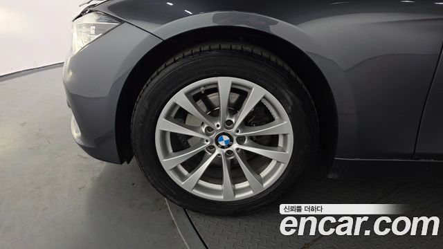 BMW 3-Series 320d