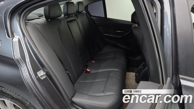 BMW 3-Series 320d
