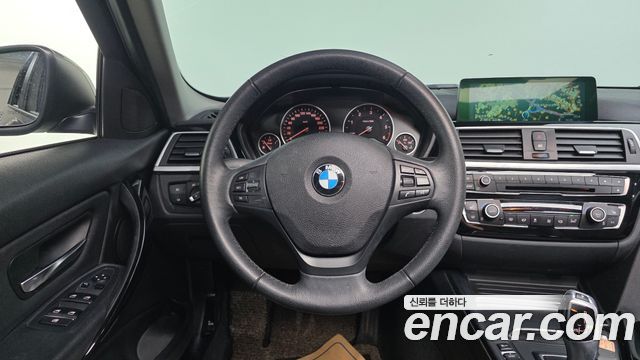 BMW 3-Series 320d