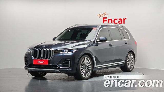 BMW X7 xDrive 40i Design Pure Excellence 6-Seater