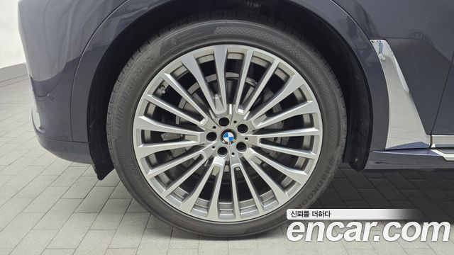 BMW X7 xDrive 40i Design Pure Excellence 6-Seater