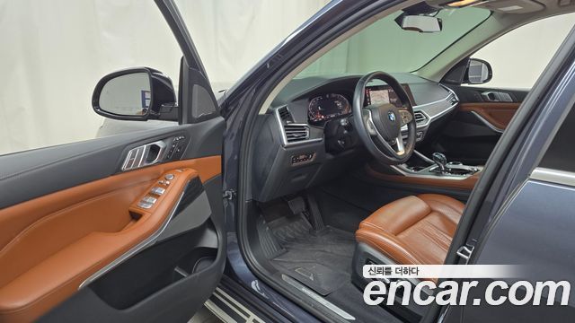 BMW X7 xDrive 40i Design Pure Excellence 6-Seater