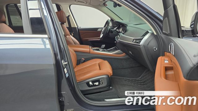 BMW X7 xDrive 40i Design Pure Excellence 6-Seater