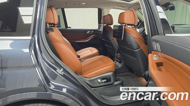 BMW X7 xDrive 40i Design Pure Excellence 6-Seater