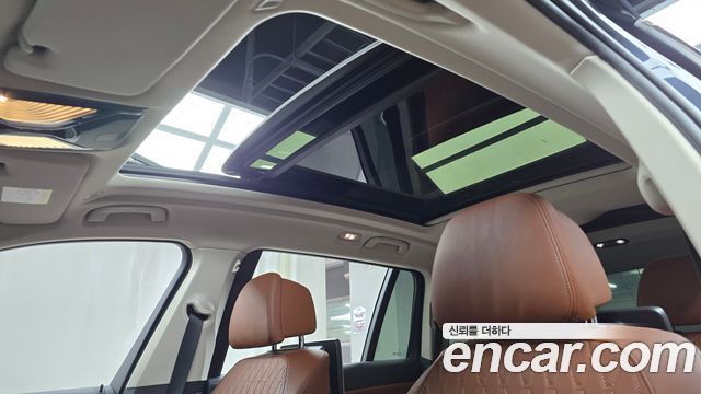BMW X7 xDrive 40i Design Pure Excellence 6-Seater