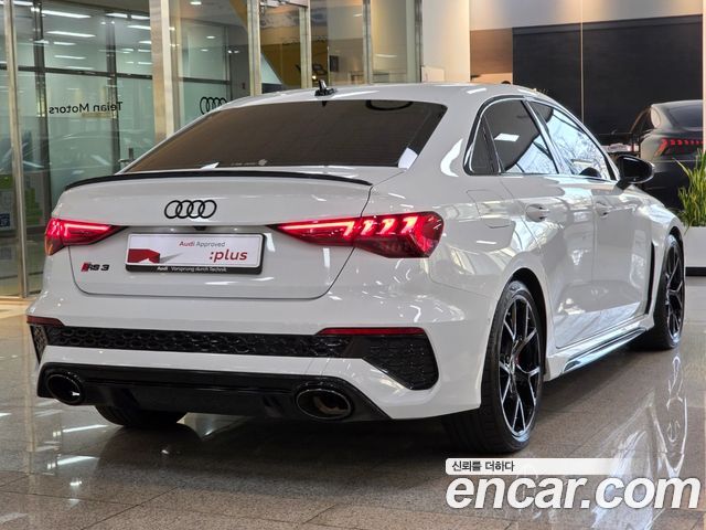 Audi RS3 2.5 TFSI Quattro