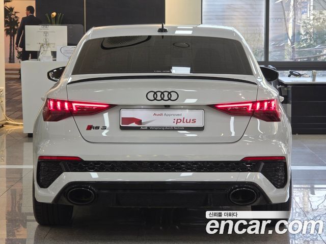 Audi RS3 2.5 TFSI Quattro