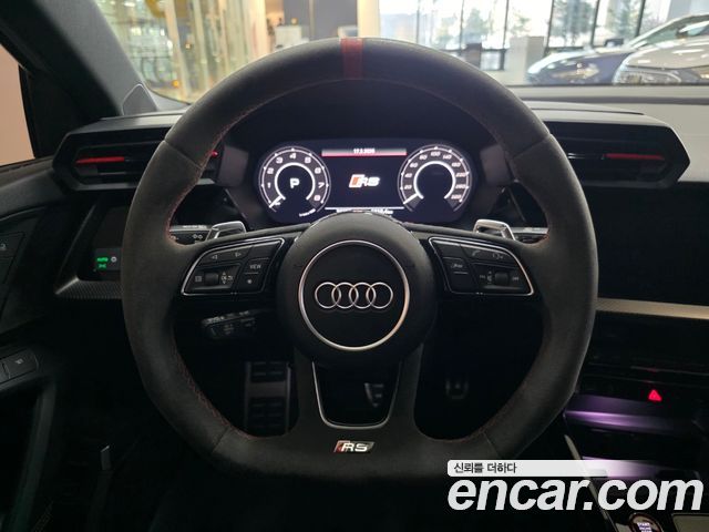 Audi RS3 2.5 TFSI Quattro