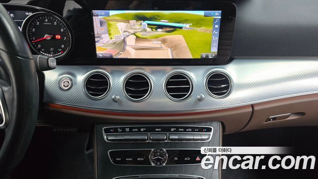 Mercedes-Benz E-Class E250 Avantgarde