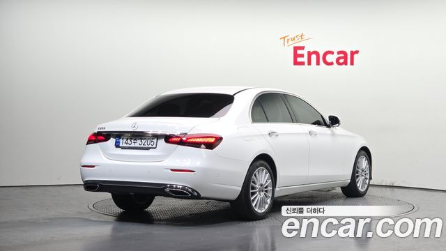 Mercedes-Benz E-Class E250 Exclusive
