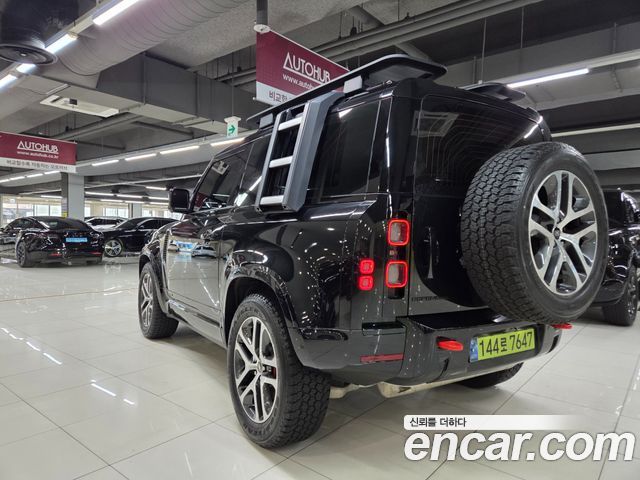 Land Rover Defender 90 P400 X