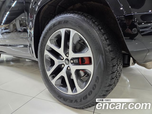 Land Rover Defender 90 P400 X