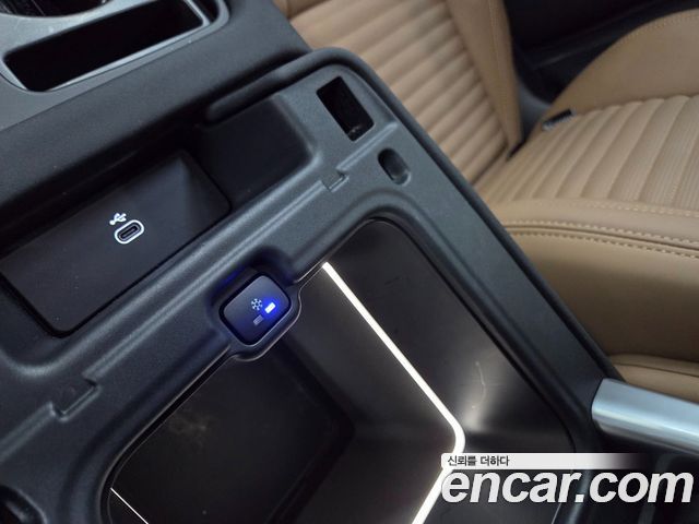 Land Rover Discovery P360 Dynamic HSE