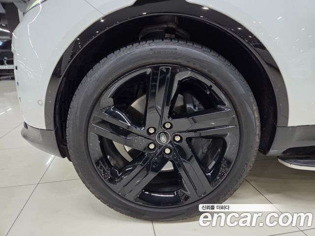 Land Rover Discovery P360 Dynamic HSE