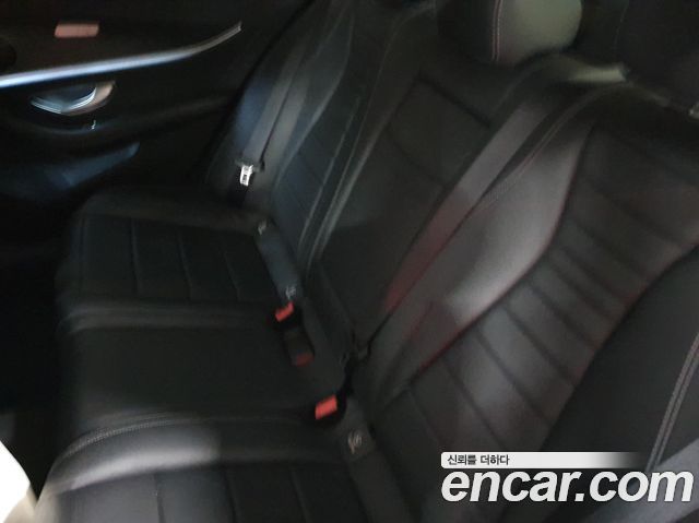 Mercedes-Benz E-Class E220d 4MATIC Avantgarde