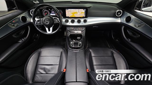 Mercedes-Benz E-Class E250 Avantgarde