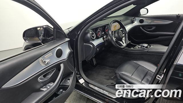 Mercedes-Benz E-Class E250 Avantgarde