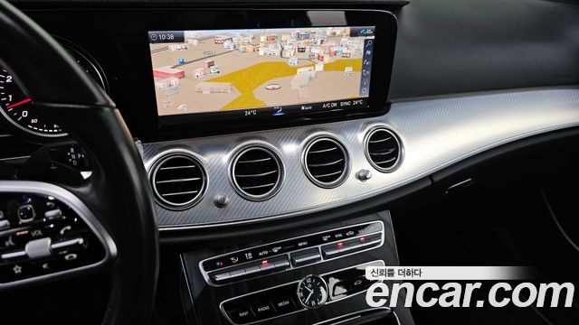 Mercedes-Benz E-Class E250 Avantgarde