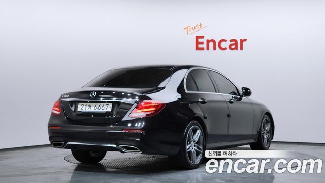 Mercedes-Benz E-Class E300 AMG Line