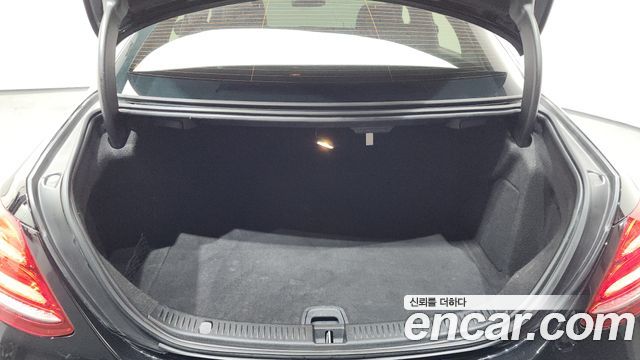 Mercedes-Benz E-Class E300 AMG Line