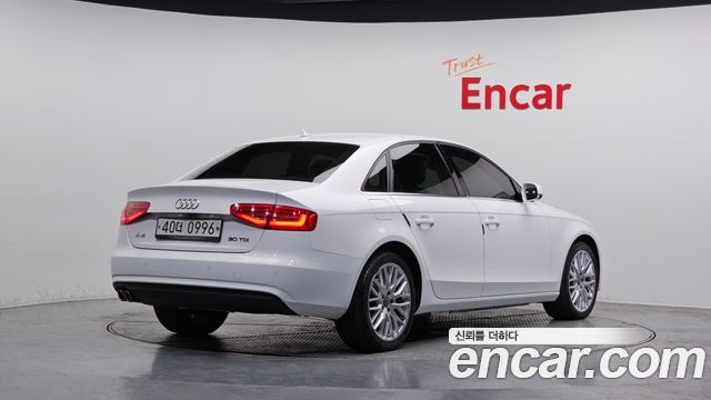 Audi A4 30 TDI Dynamic