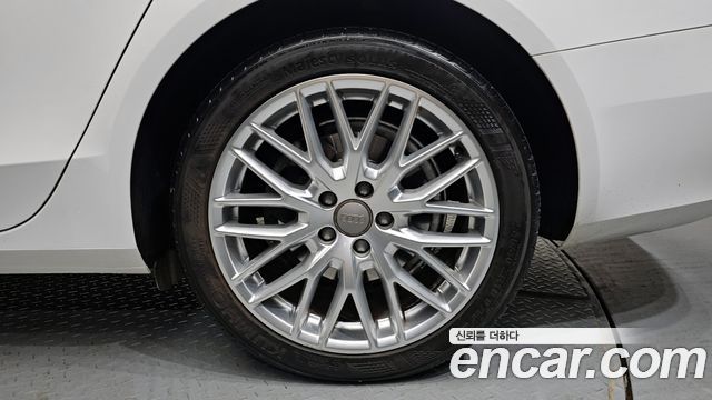 Audi A4 30 TDI Dynamic