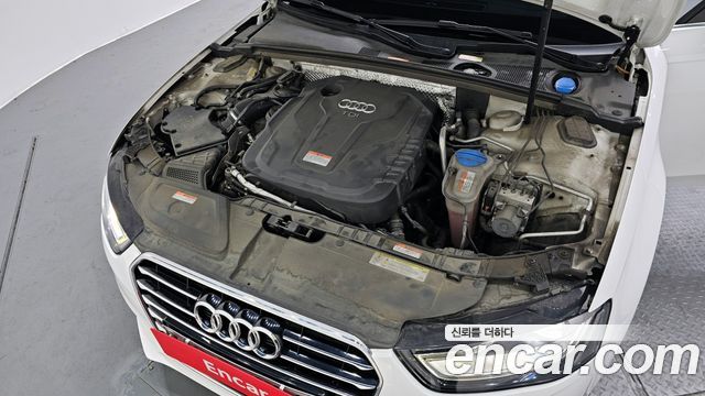 Audi A4 30 TDI Dynamic