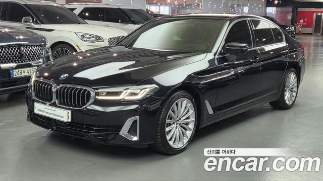 BMW 5-Series 530i Luxury
