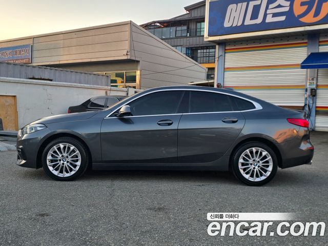 BMW 2-Series 218d Advantage