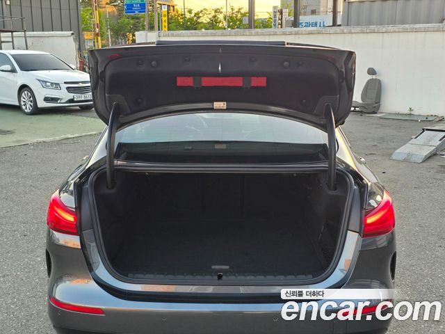 BMW 2-Series 218d Advantage
