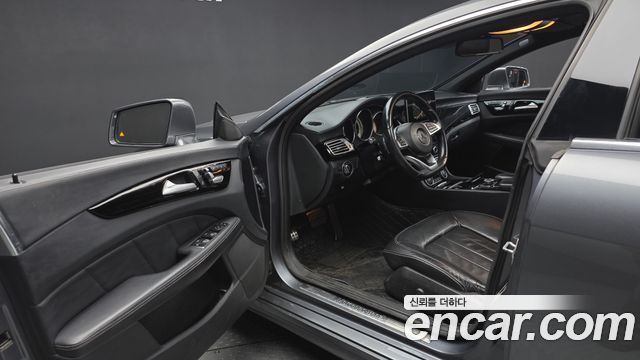 Mercedes-Benz CLS-Class CLS250 d 4MATIC AMG Line