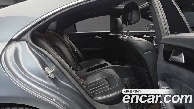 Mercedes-Benz CLS-Class CLS250 d 4MATIC AMG Line