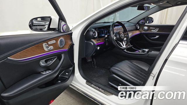 Mercedes-Benz E-Class E220d Exclusive