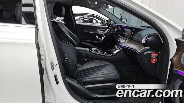Mercedes-Benz E-Class E220d Exclusive