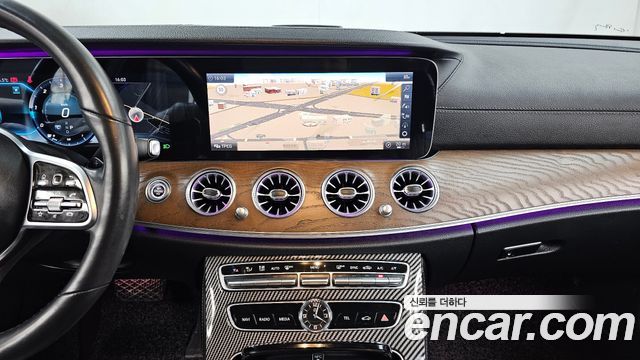 Mercedes-Benz E-Class E220d Exclusive