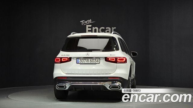Mercedes-Benz GLB-Class GLB250 4MATIC