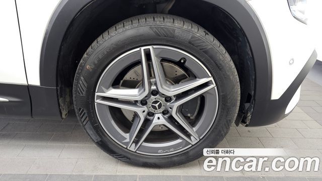 Mercedes-Benz GLB-Class GLB250 4MATIC