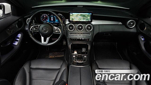 Mercedes-Benz C-Class C200 AMG Line