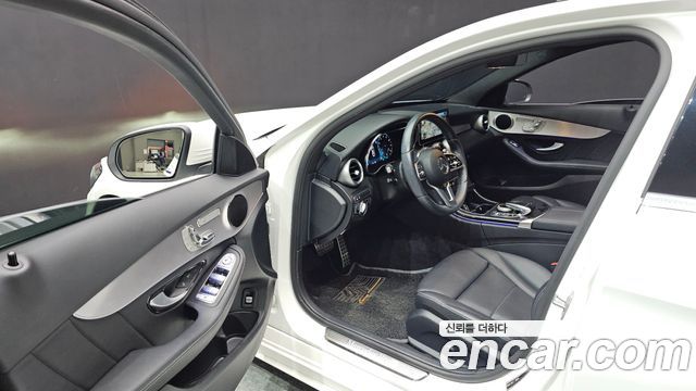 Mercedes-Benz C-Class C200 AMG Line
