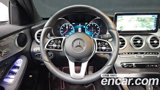 Mercedes-Benz C-Class C200 AMG Line