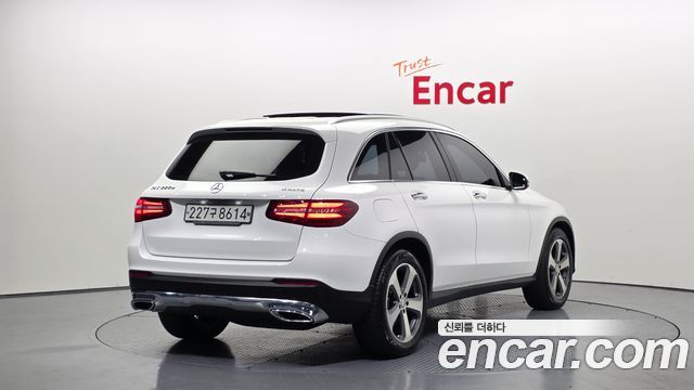 Mercedes-Benz GLC-Class GLC220 d 4MATIC Premium