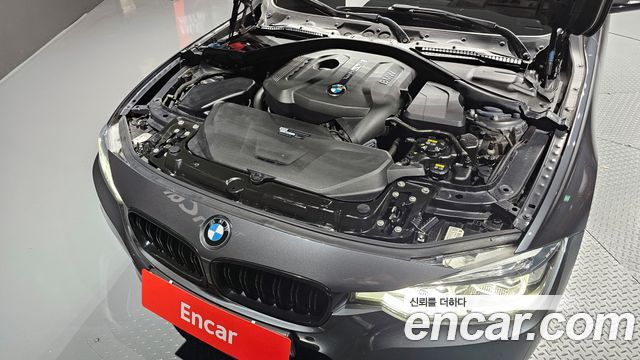 BMW 3-Series 330i M Sport
