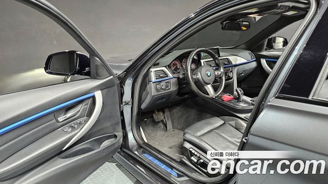 BMW 3-Series 330i M Sport