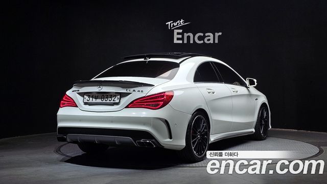 Mercedes-Benz CLA-Class CLA45 AMG 4MATIC